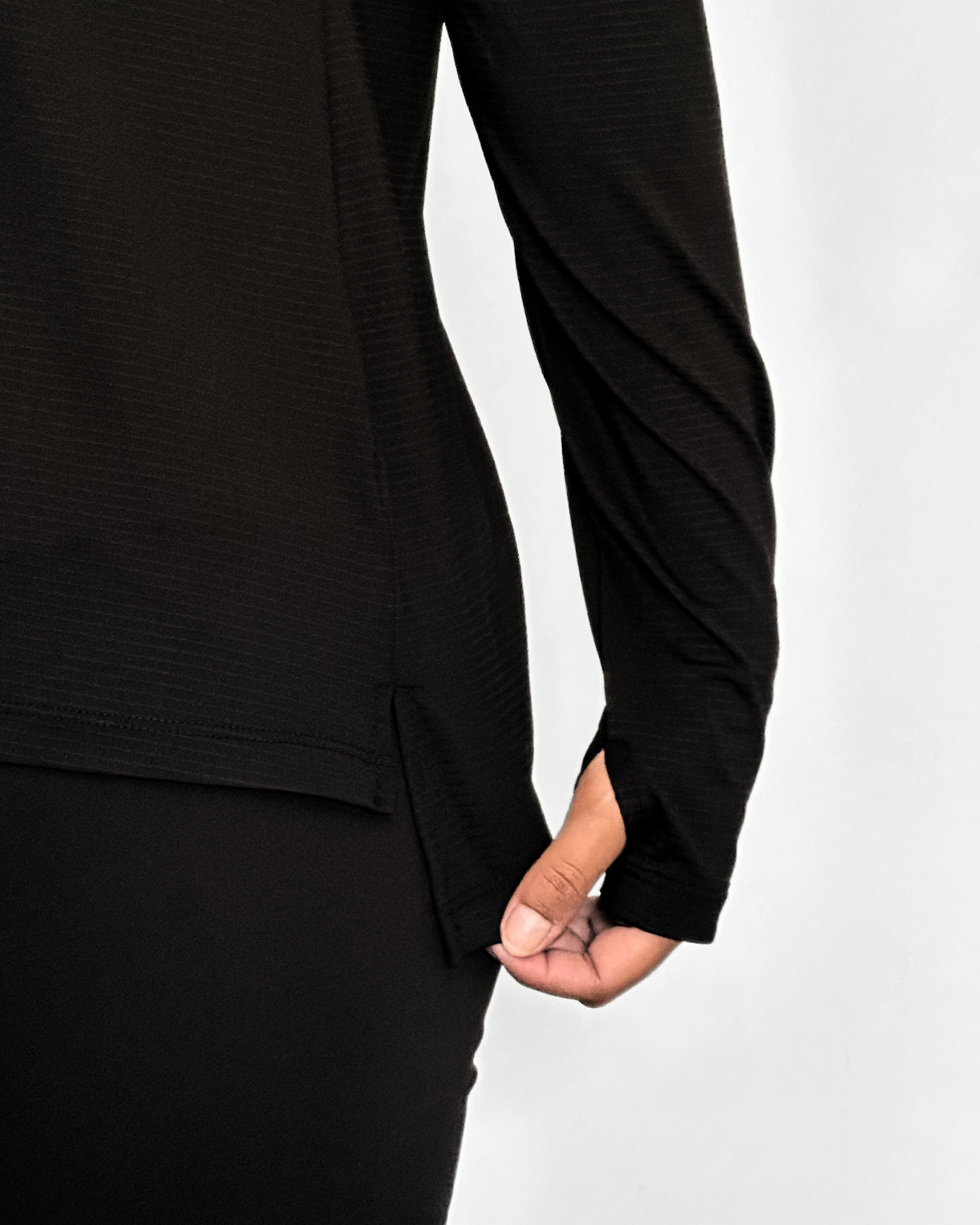Essential Long Sleeve T-Shirt