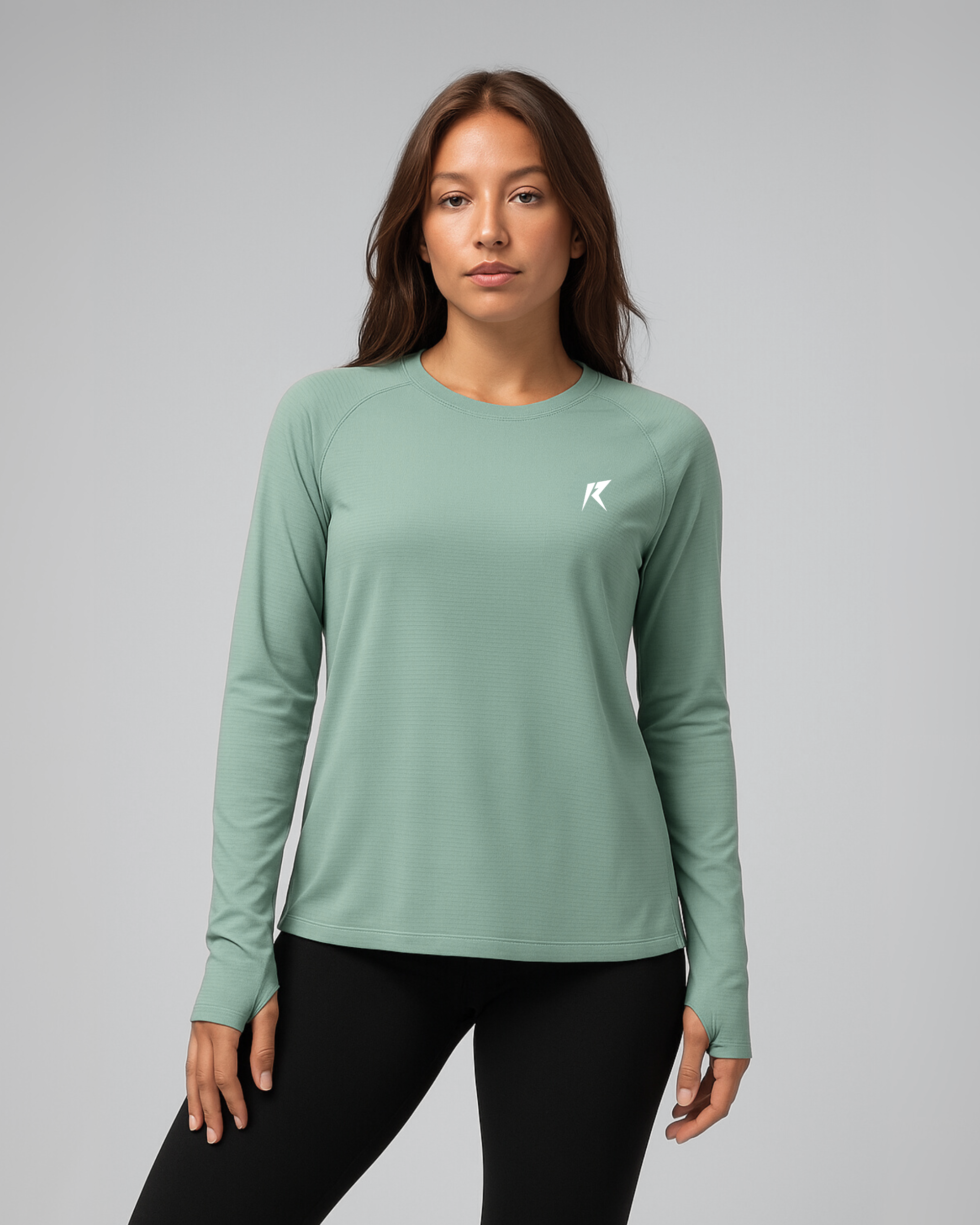 Essential Long Sleeve T-Shirt