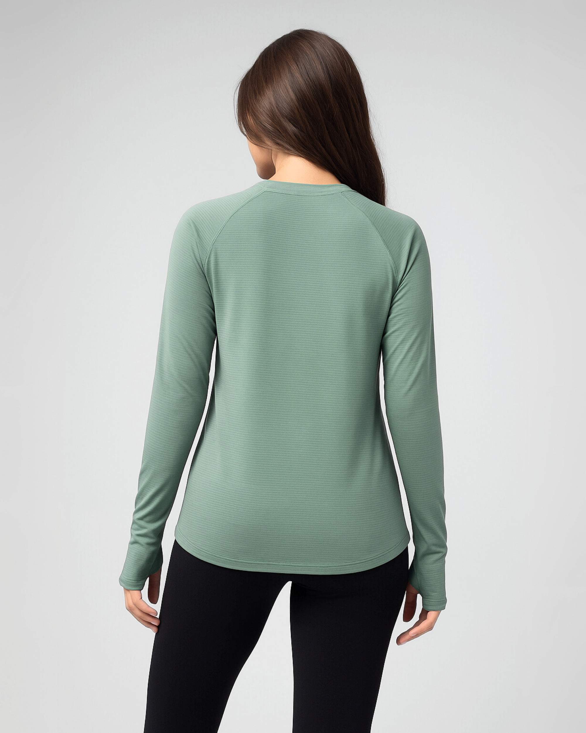 Essential Long Sleeve T-Shirt