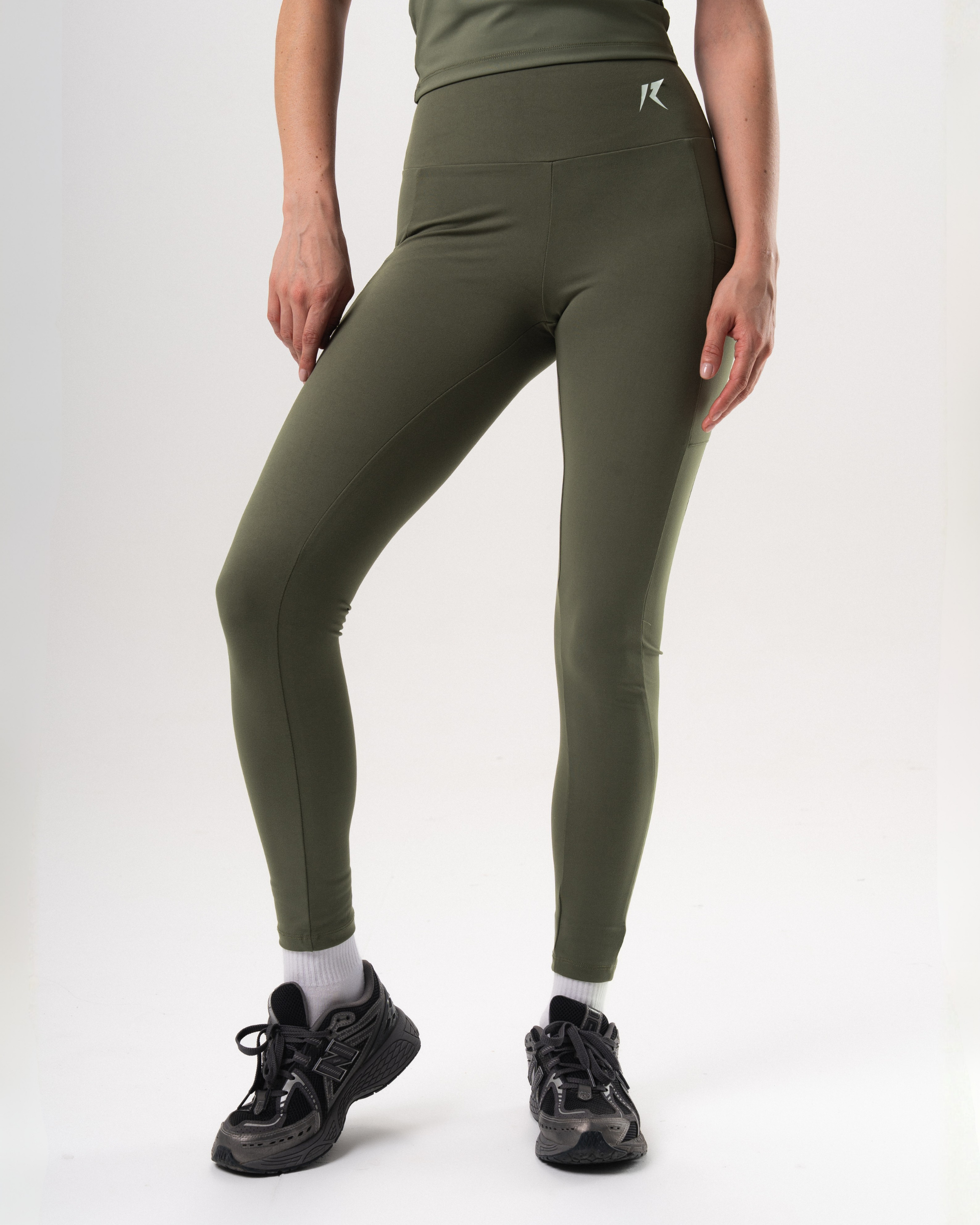 Essential Pocket Leggings