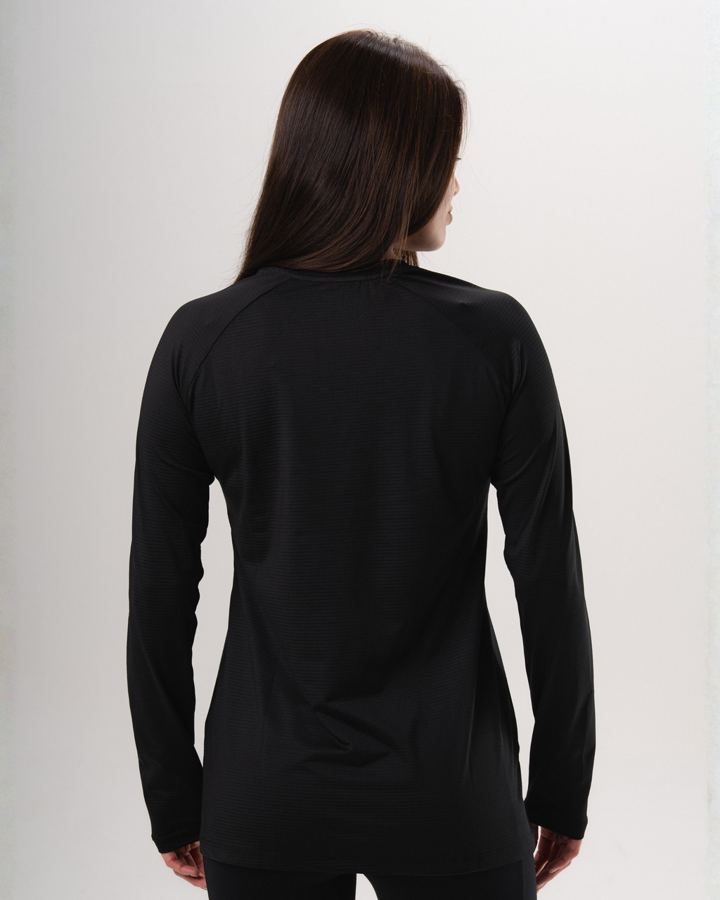 Essential Long Sleeve T-Shirt