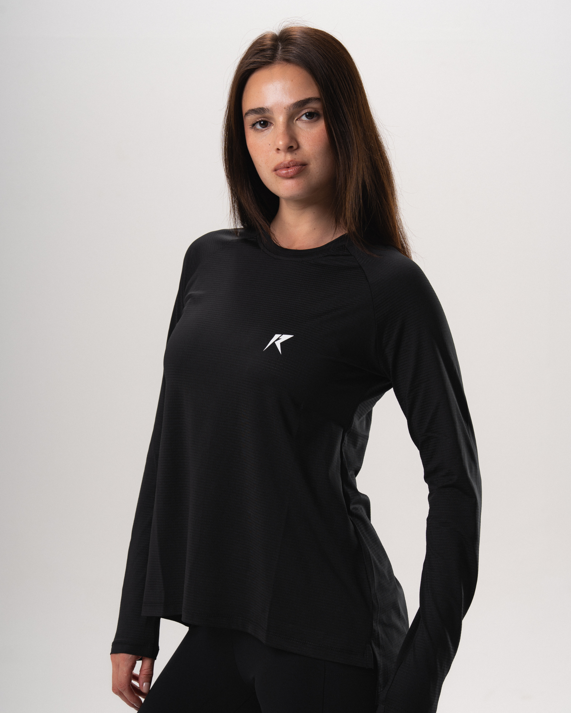 Essential Long Sleeve T-Shirt