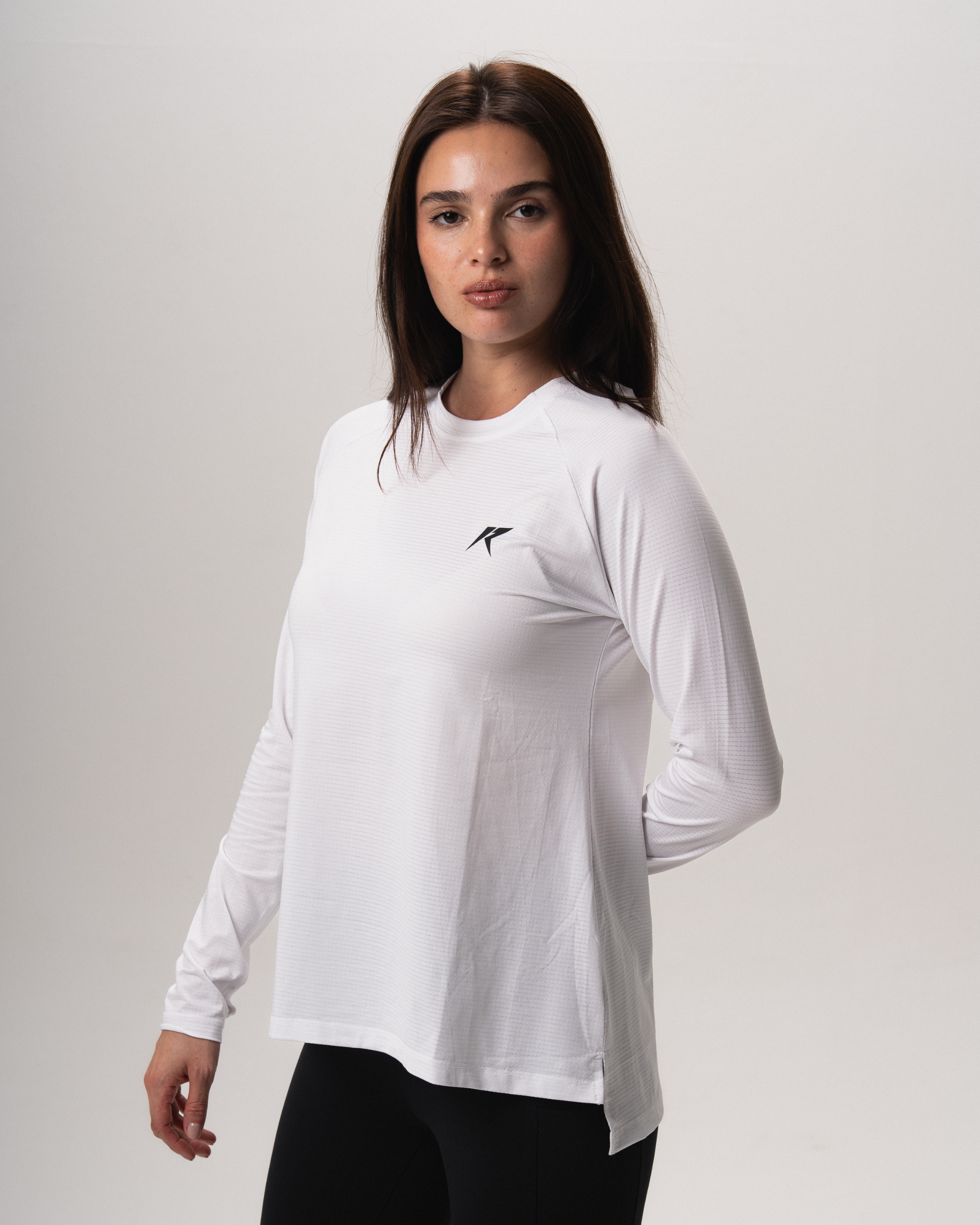 Essential Long Sleeve T-Shirt