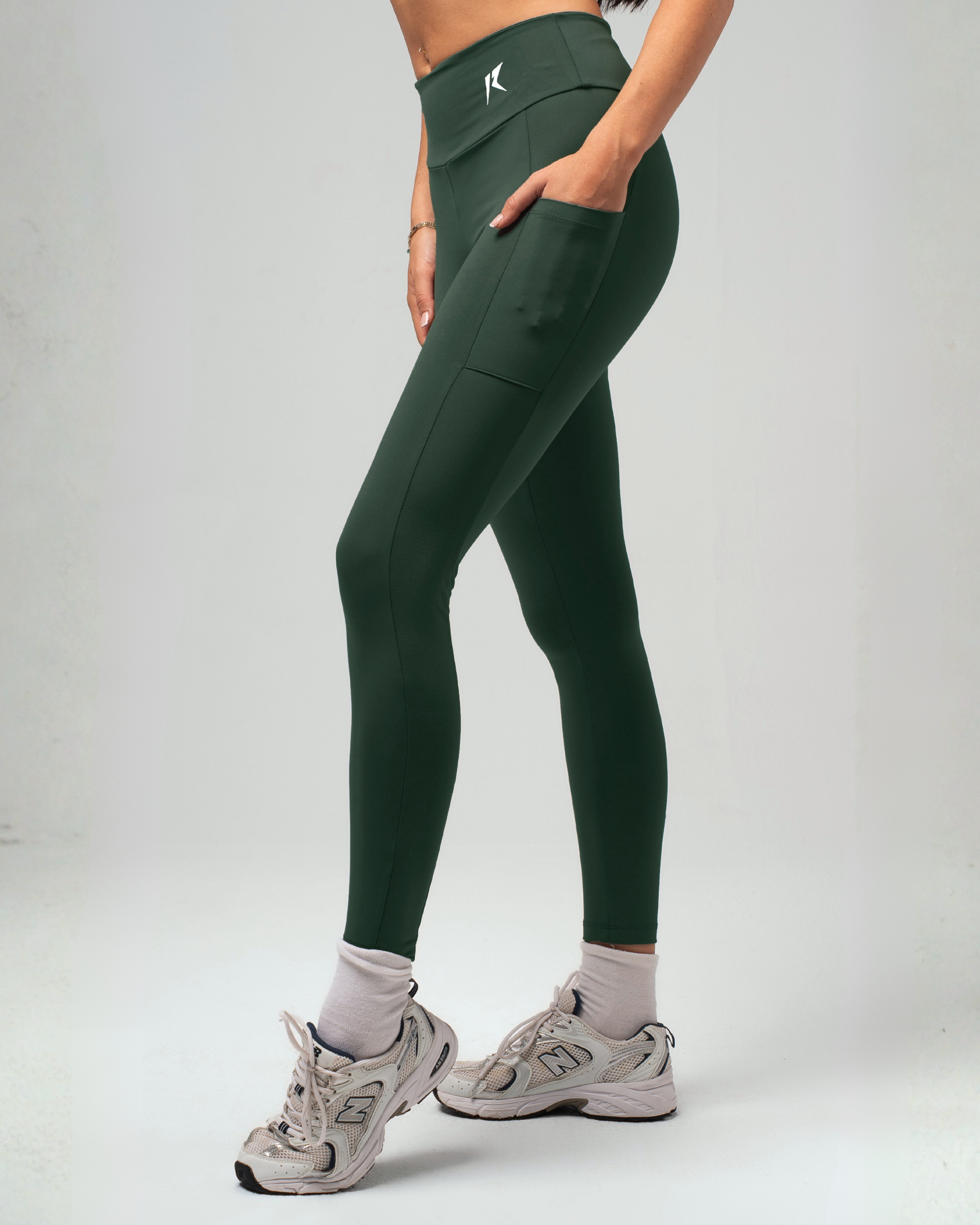 Essential Pocket Leggings